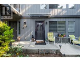3239 Sedgwick Dr, Colwood, BC V9C3K2 Photo 40