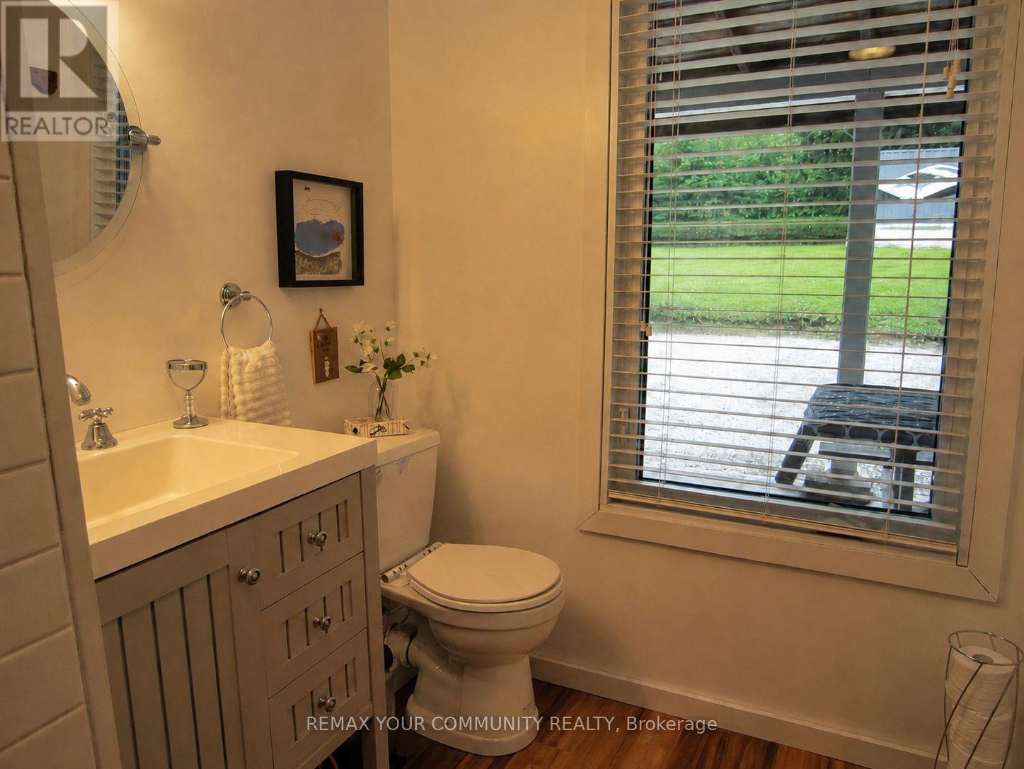 6576 QUARRY POINT ROAD - Image 19