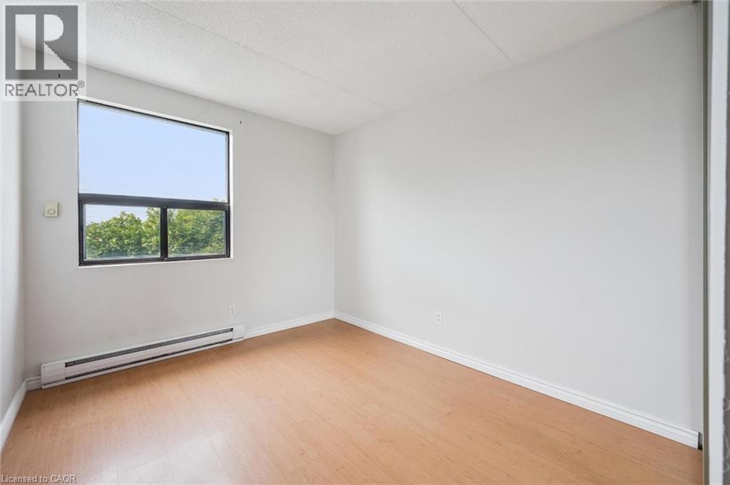 #404 65 SILVERCREEK Parkway N - 20