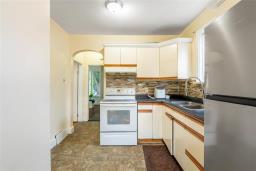 422 Powers Street, Winnipeg, MB R2W4R4 Photo 11