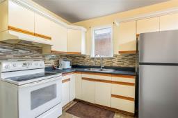 422 Powers Street, Winnipeg, MB R2W4R4 Photo 12