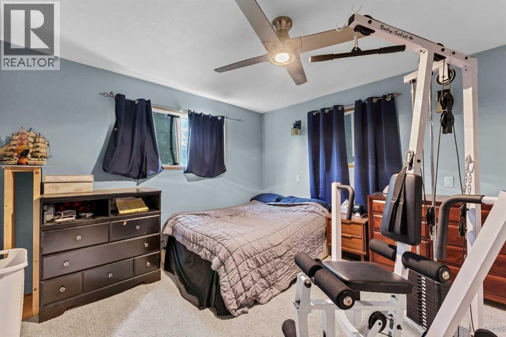 213 6 Street Southeast - Photo 13