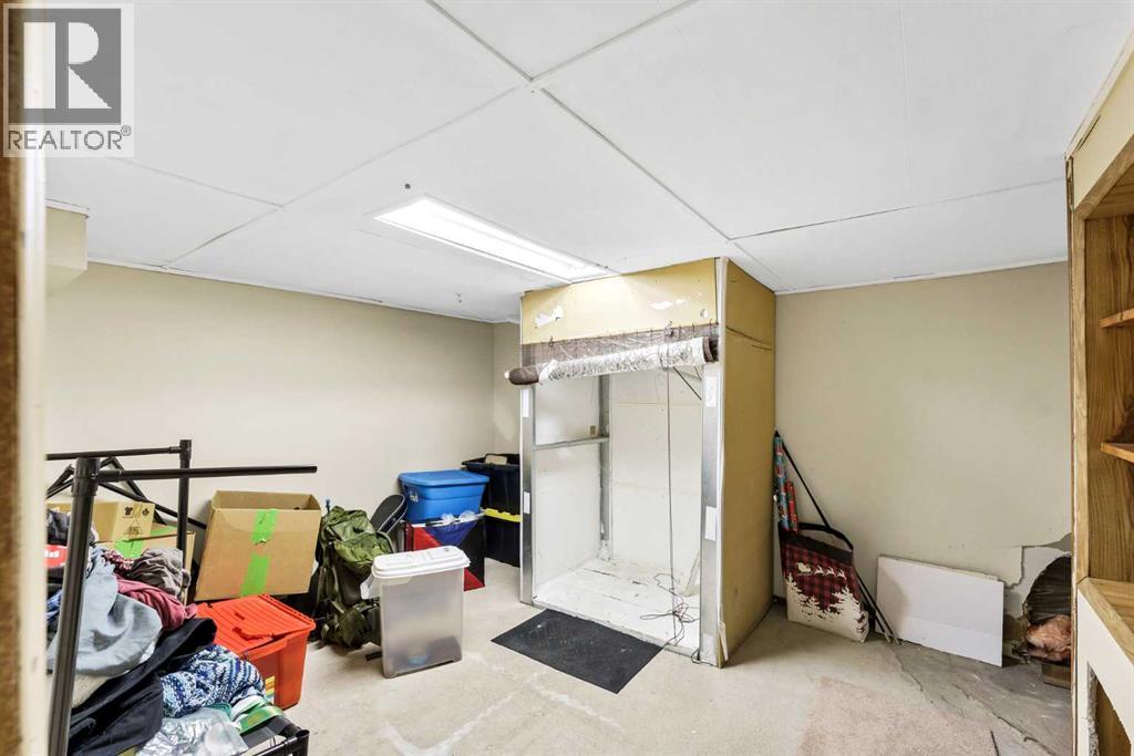 213 6 Street Southeast - Photo 20