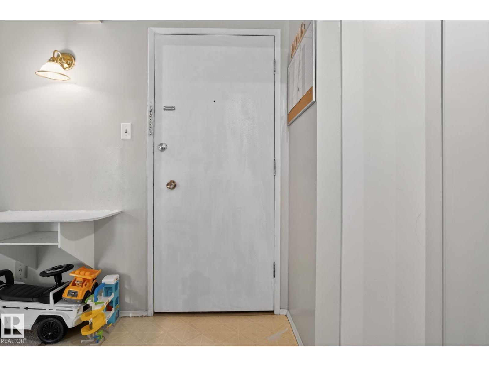 120 5730 RIVERBEND Road NW - Photo 13