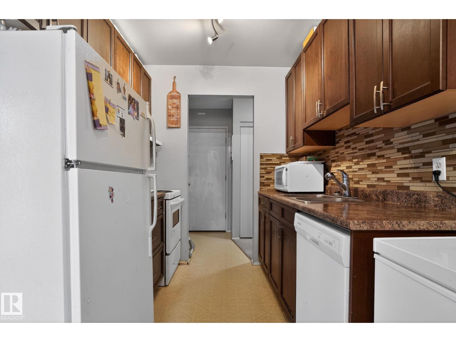 #120 5730 RIVERBEND RD NW - 7