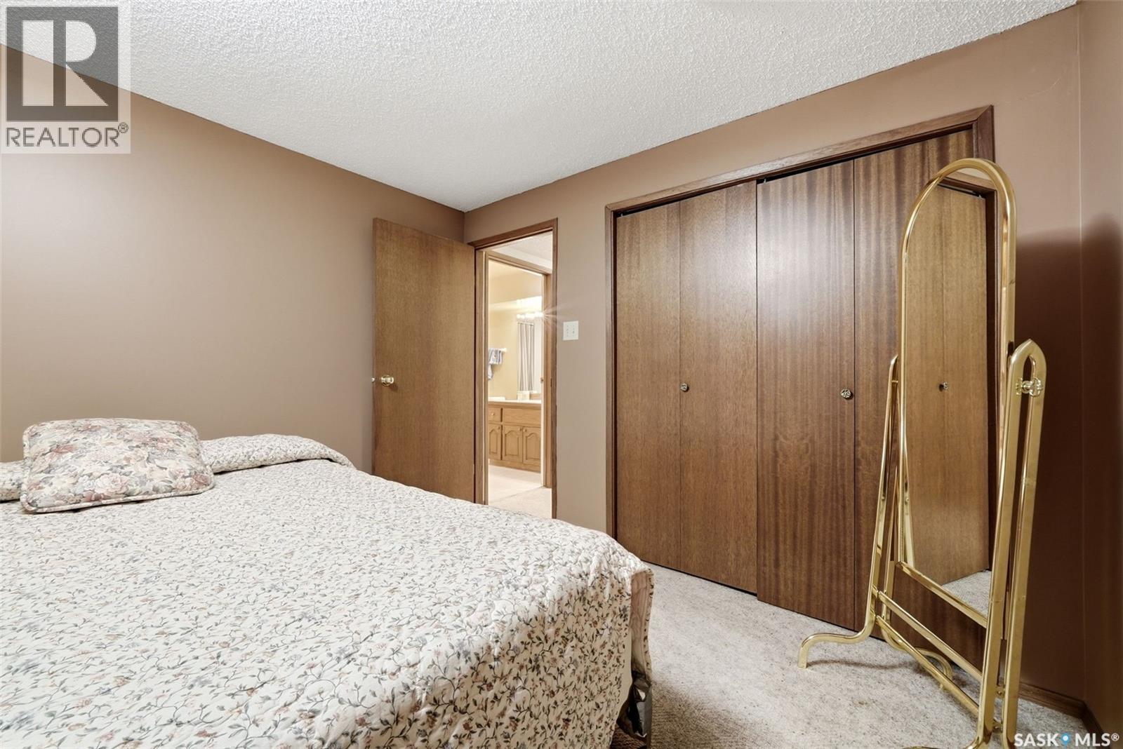 2118 Elderkin DRIVE E - Image 29