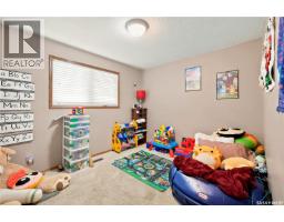 1434 Hochelaga Street W, Moose Jaw, SK S6H6G5 Photo 10