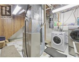 1434 Hochelaga Street W, Moose Jaw, SK S6H6G5 Photo 19