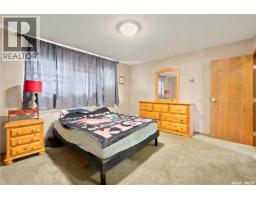 Family room - 1434 Hochelaga Street W, Moose Jaw, SK S6H6G5 Photo 8