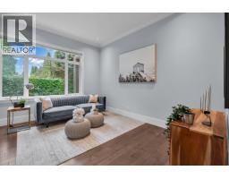 8168 Hunter Street, Burnaby, BC V5A2B9 Photo 18