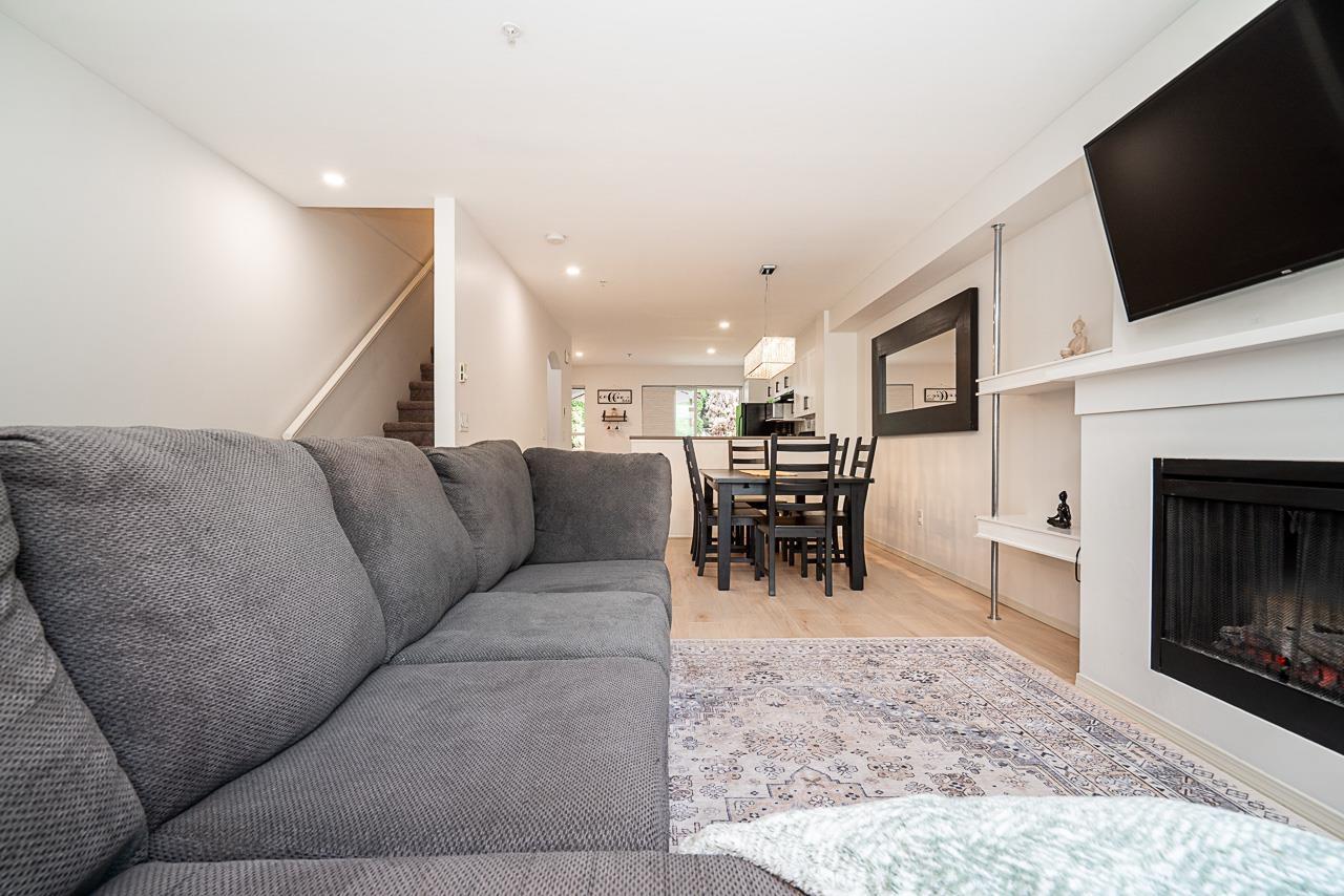 43 6747 203RD STREET, Langley