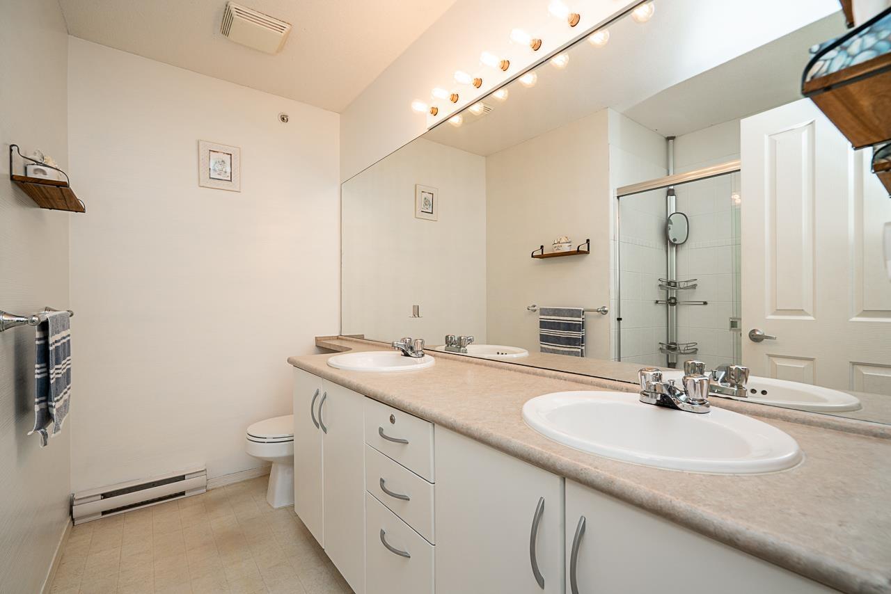 43 6747 203RD STREET, Langley