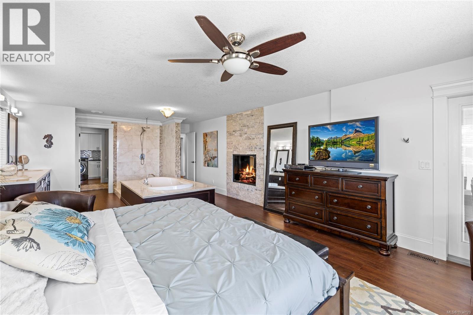 863 Cavin Rd - 52