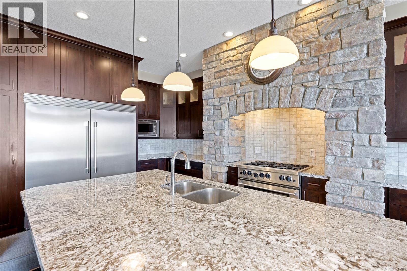 863 Cavin Rd - 47