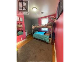 5858 Wyandotte Street East Unit# Upper Front, Windsor, ON N8S1M8 Photo 8