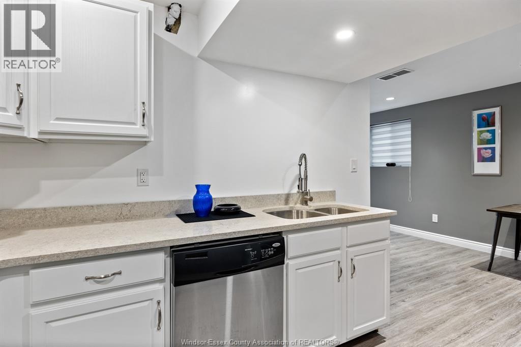 2343 LAMONT STREET - 19