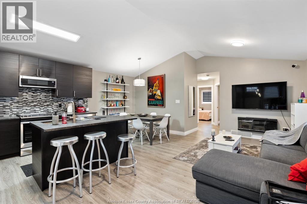 2343 LAMONT STREET - 8