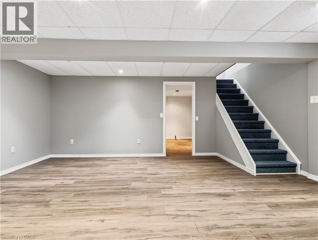 211 MORTON Street - 31