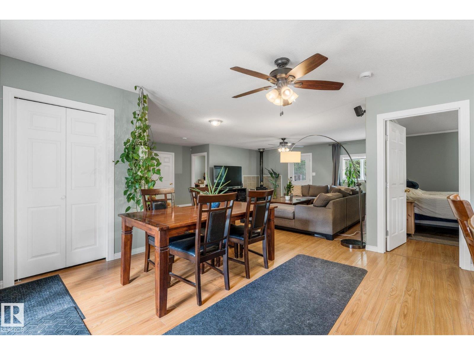 #20 52414 RGE ROAD 30 - 19