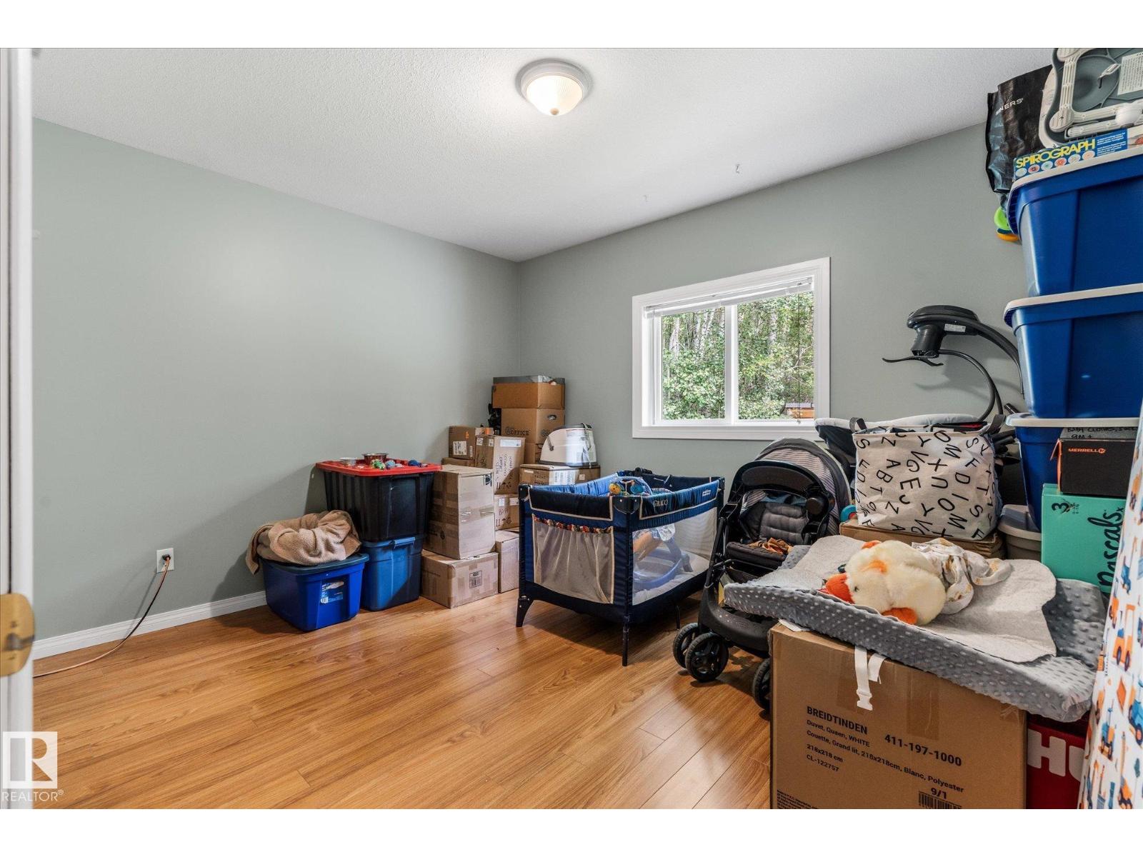 #20 52414 RGE ROAD 30 - 29