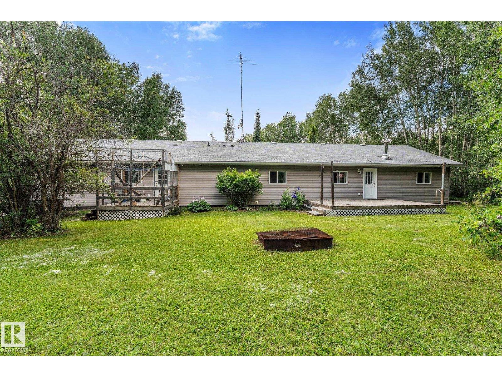 #20 52414 RGE ROAD 30 - 67