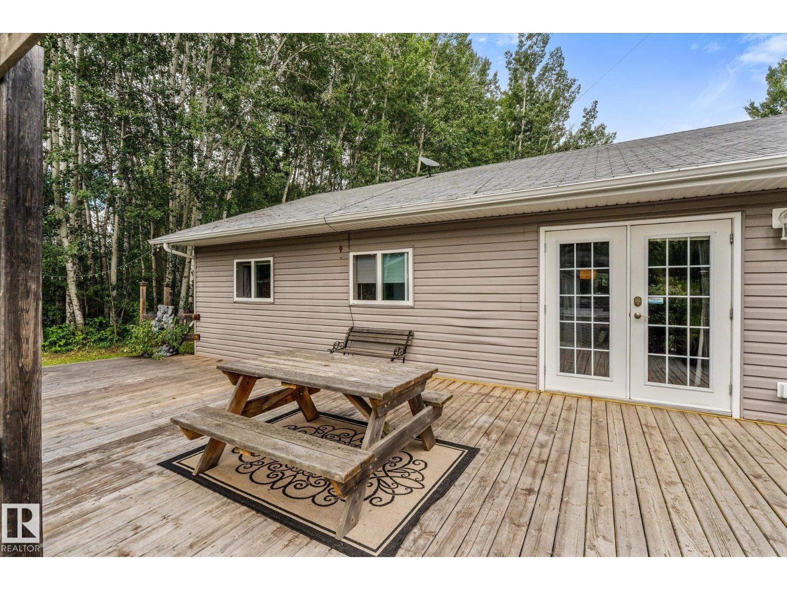 #20 52414 RGE ROAD 30 - 61