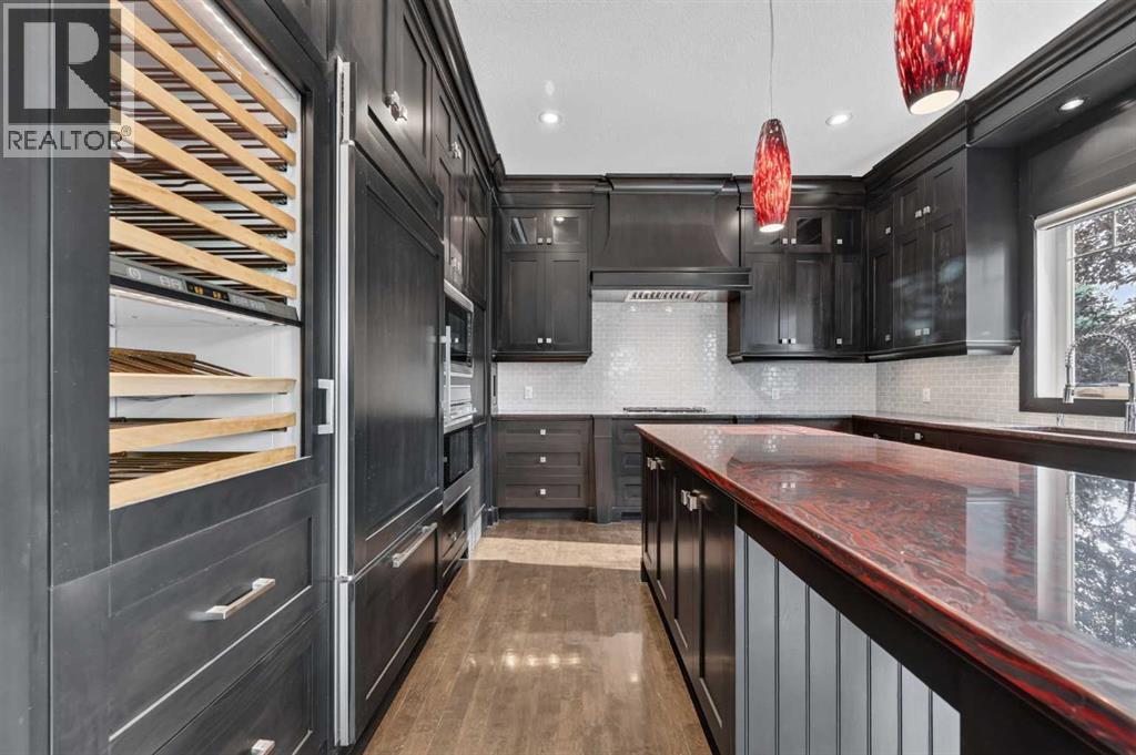 4 Aspen Cliff Close SW - 14