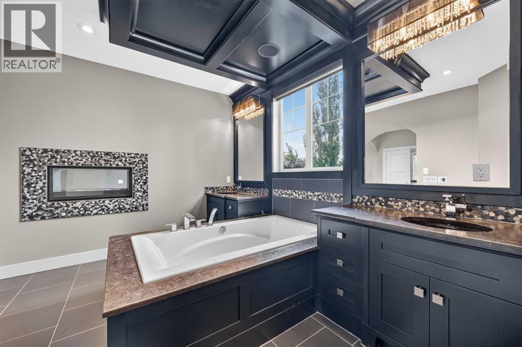 4 Aspen Cliff Close SW - 34