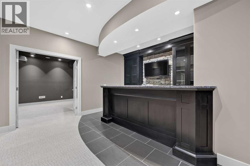 4 Aspen Cliff Close SW - 41