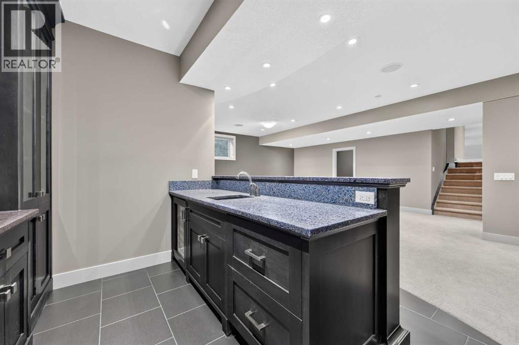 4 Aspen Cliff Close SW - 43