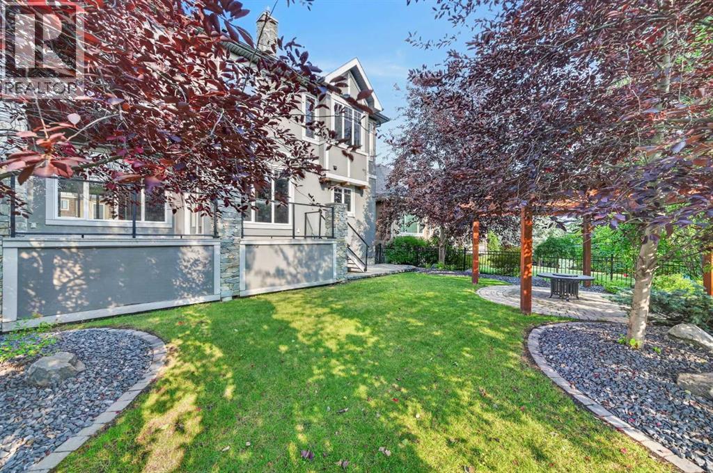 4 Aspen Cliff Close SW - 49