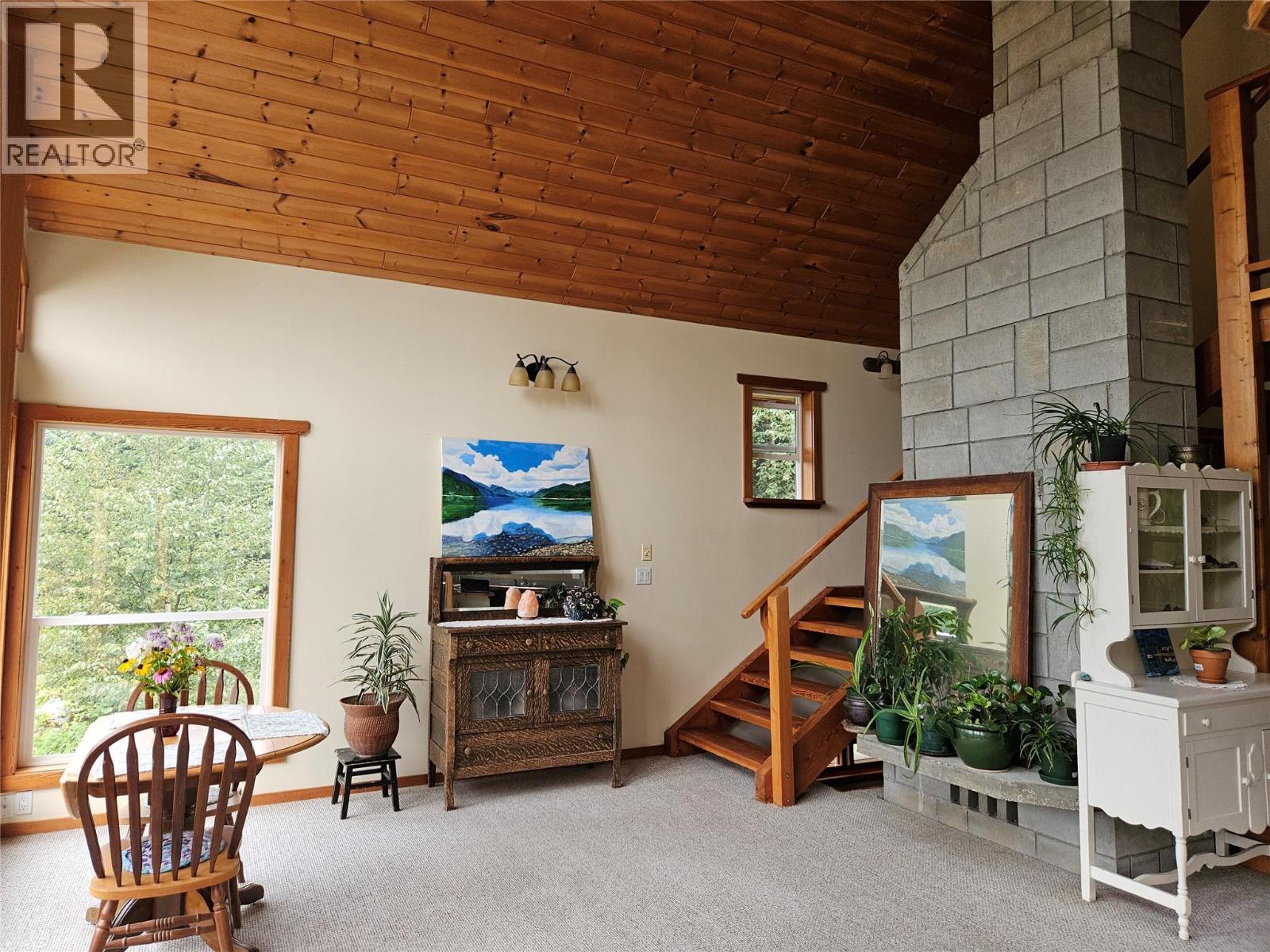 325 EAST WILSON CREEK E Road - 8