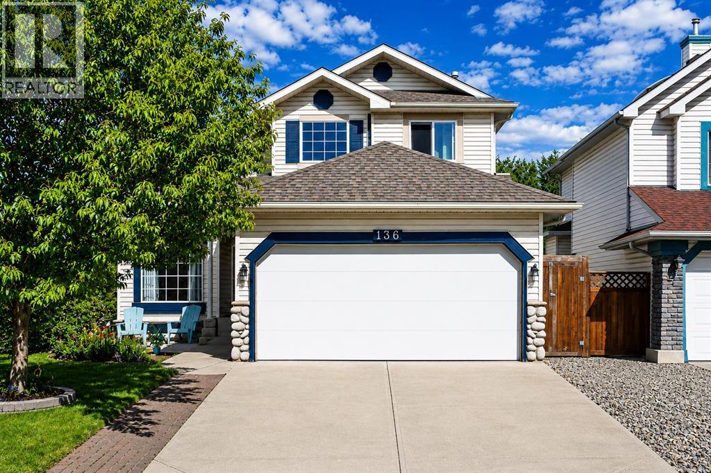 136 Douglas Glen Heath SE - 1