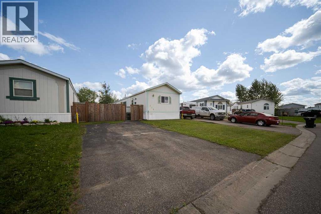 216 Cree Road - 26