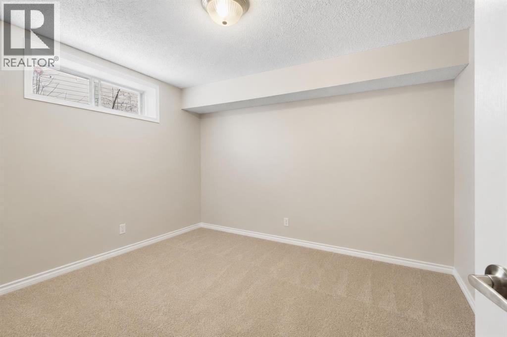 136 Douglas Glen Heath SE - Image 29