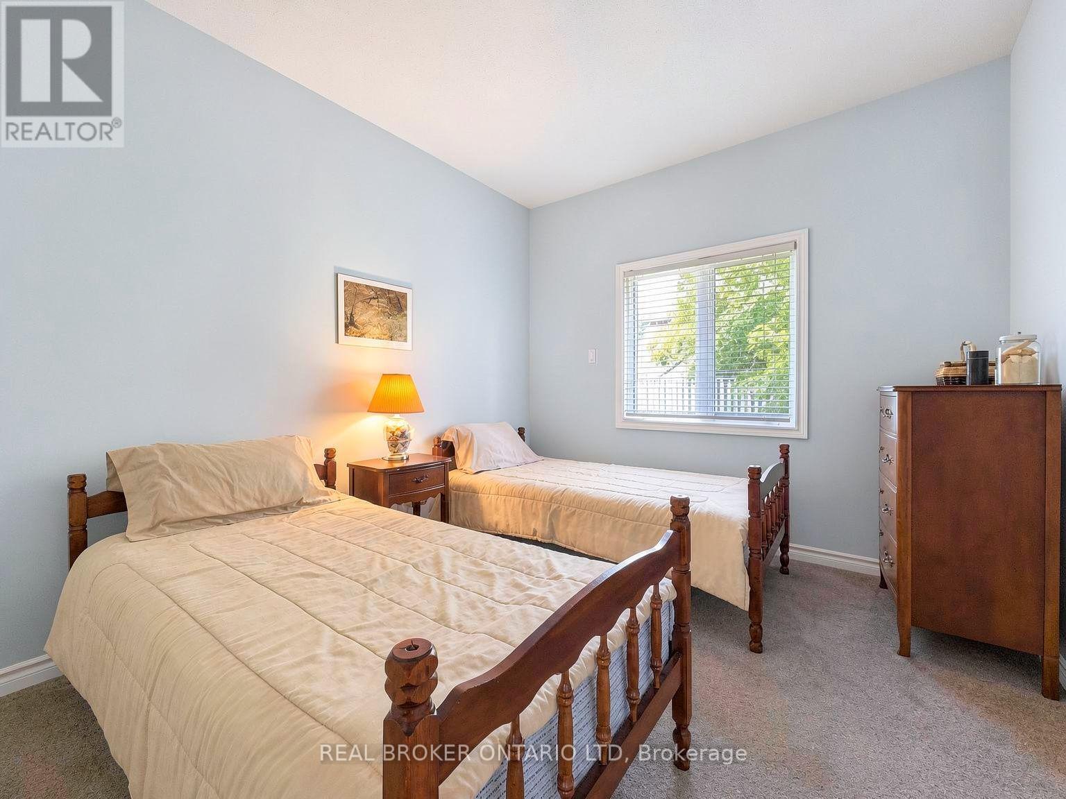 #9 7 CADEAU TERRACE - Image 17