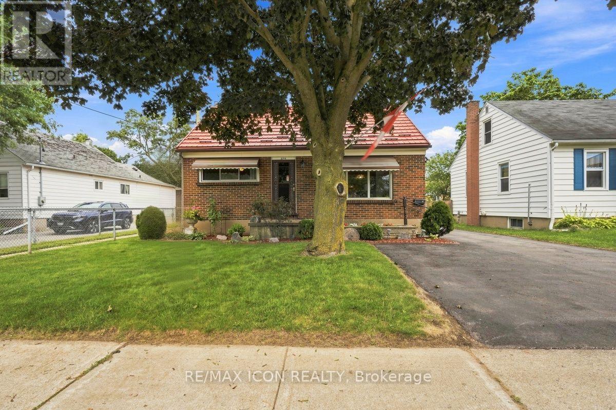 374 HALE STREET - 2