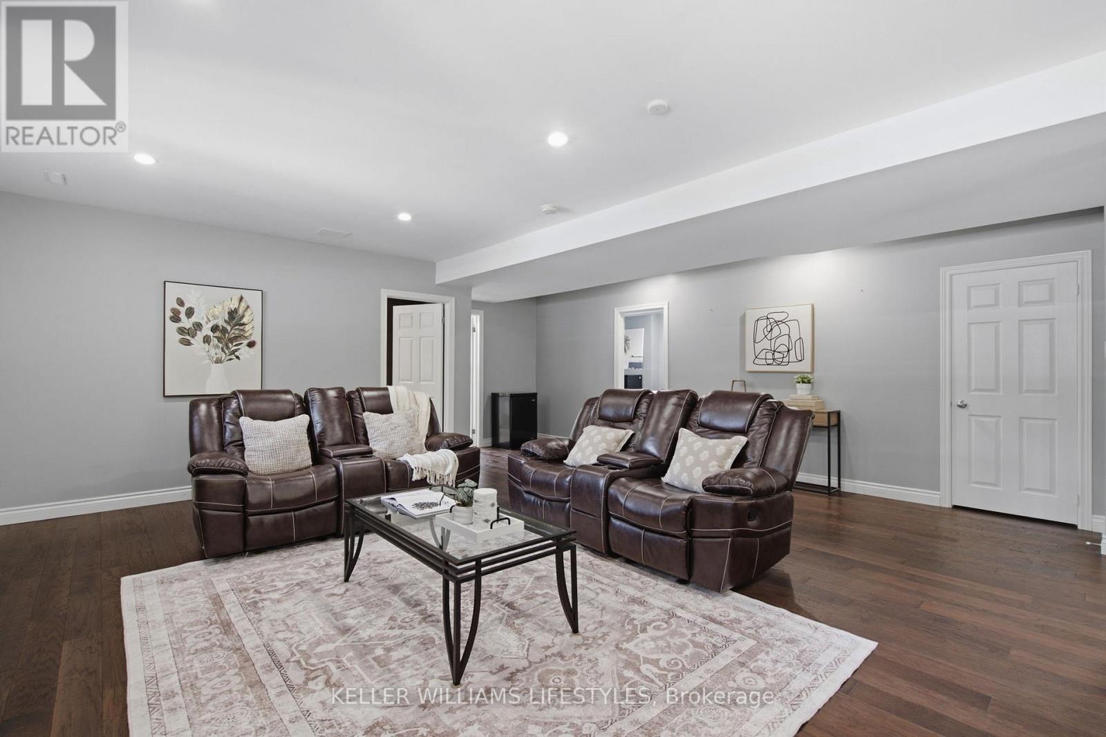 553 JULIANA DRIVE - Image 25