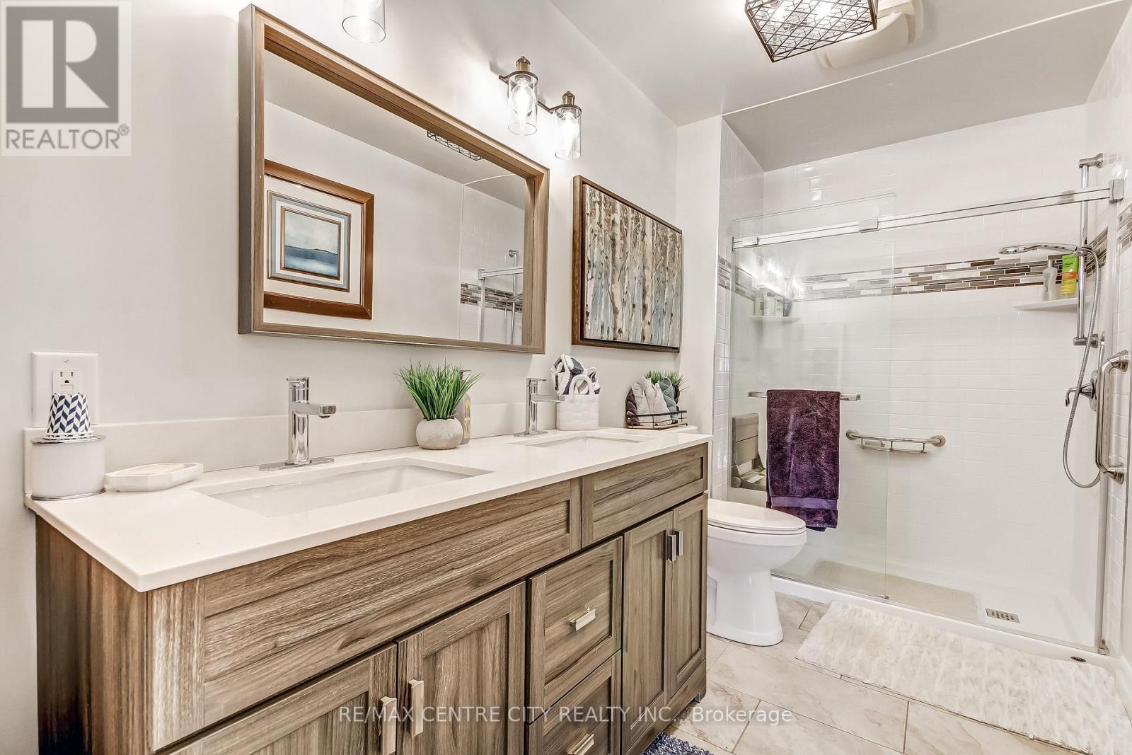 17 ROSE STREET - Image 11