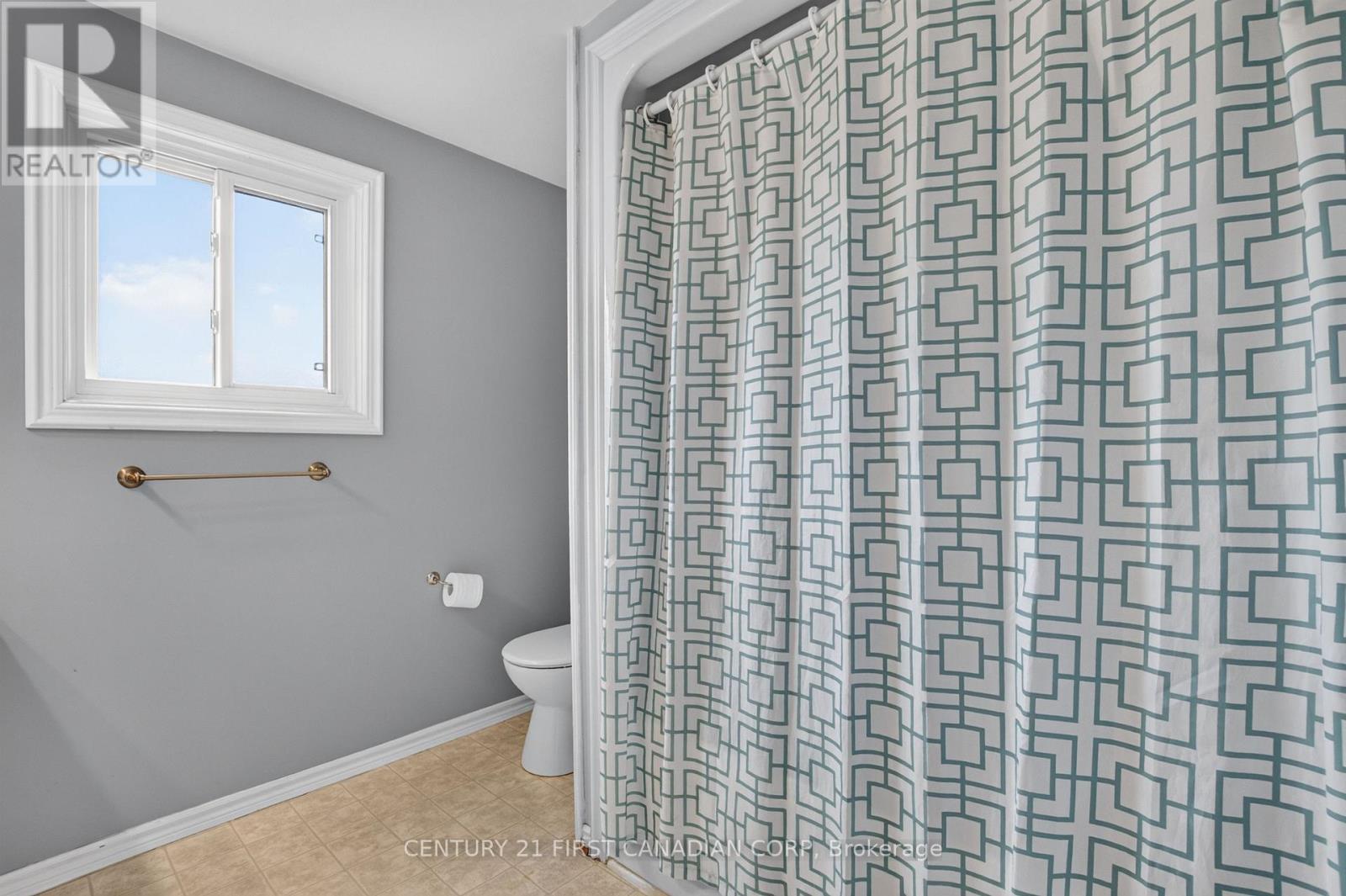 44 HAMMOND STREET - Image 26