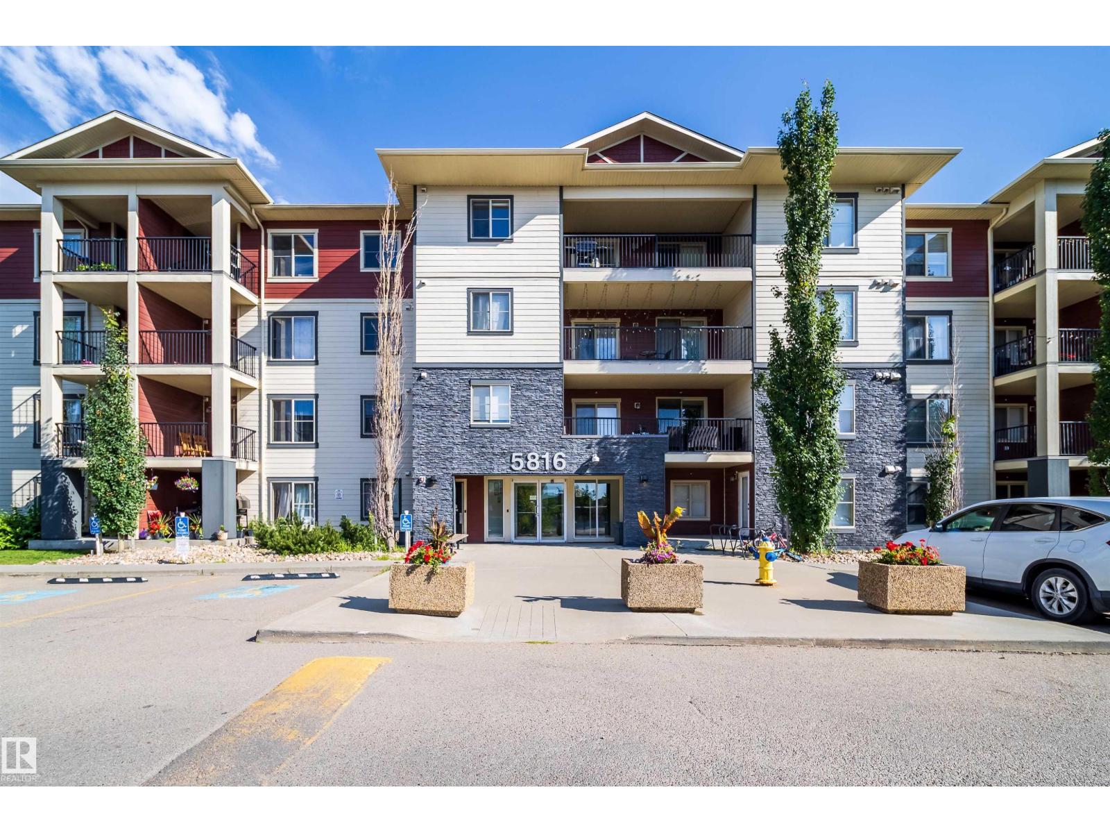 #315 5816 MULLEN PL NW, MacTaggart, Edmonton photo 3