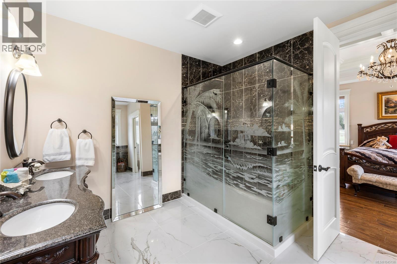 1045 Matuka Dr - Image 10