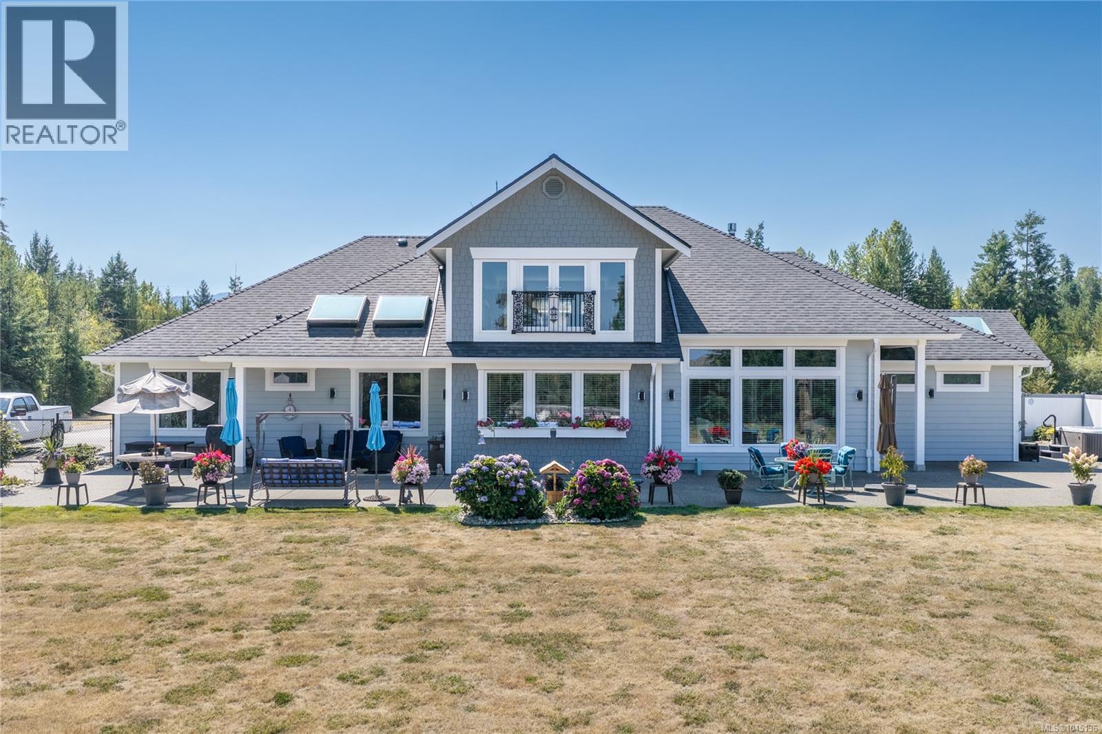 1045 Matuka Dr - 39