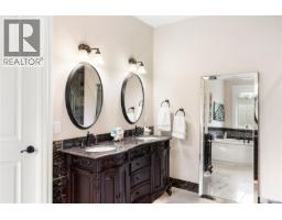 1045 Matuka Dr, Nanoose Bay, BC V9P9L3 Photo 35