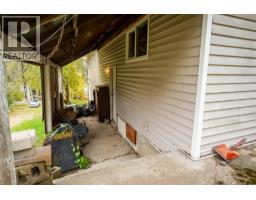 1976 Watson Lane, Fruitvale, BC V0G1L1 Photo 33