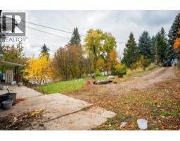 1976 Watson Lane, Fruitvale, BC V0G1L1 Photo 25