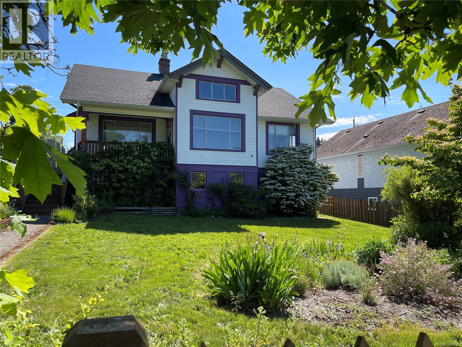 2629 2nd Ave - 35