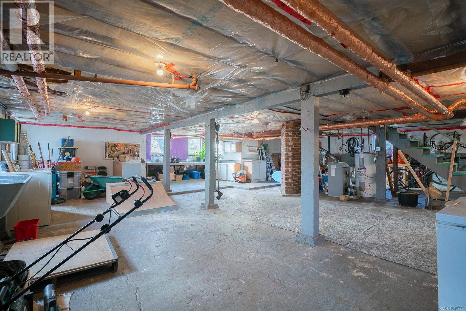2629 2nd Ave - Image 27