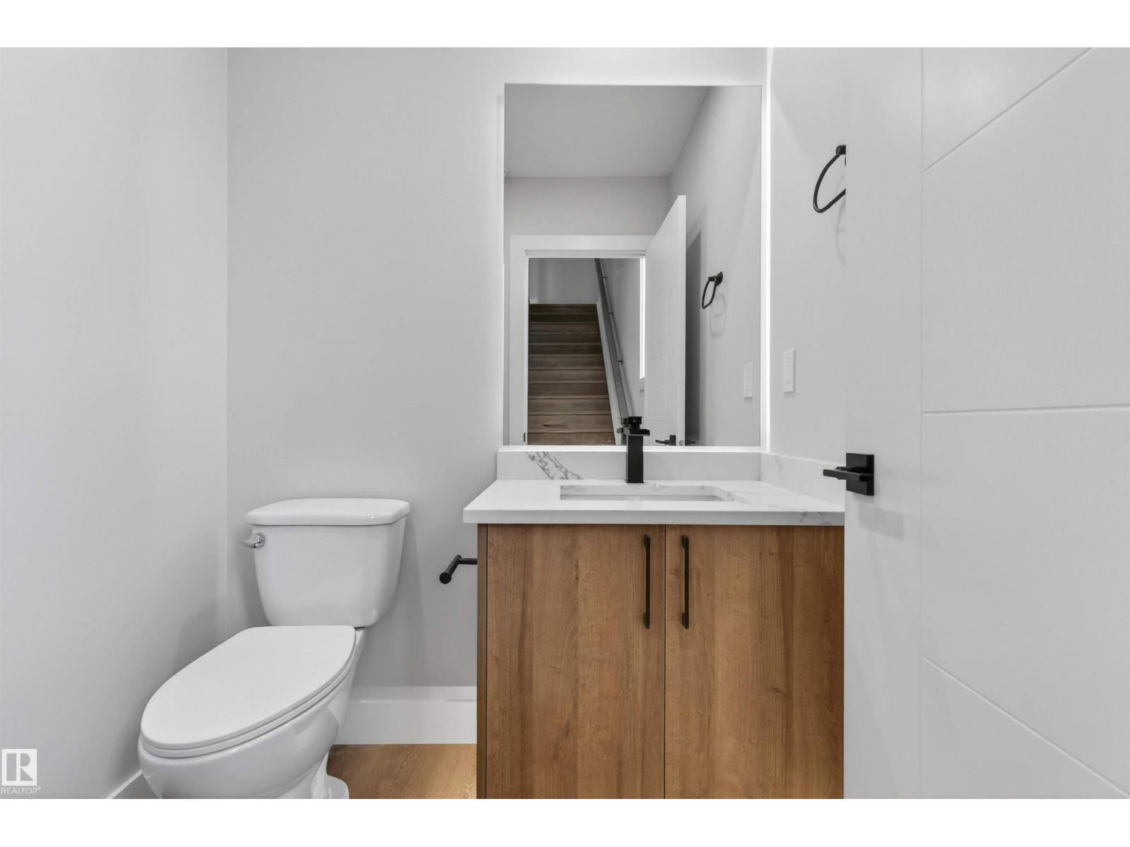 10707 09 128 Avenue NW - Photo 7