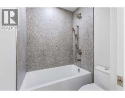 2009 28 Avenue SW - photo 31